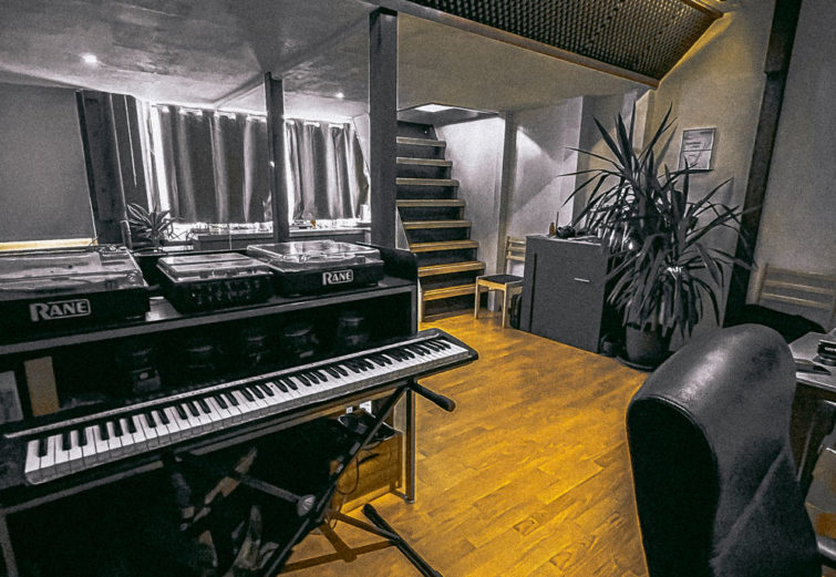studio4